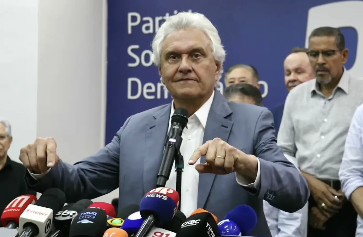 1774900096-captura-de-tela-2026-03-30-as-16-48-09.webp.webp