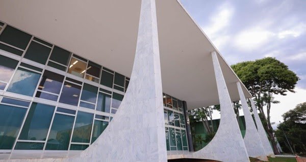 Destaque20DC2002.jpg